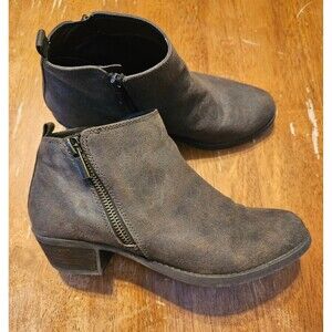CARLOS by Carlos Santana Booties Size 7.5 Brown
